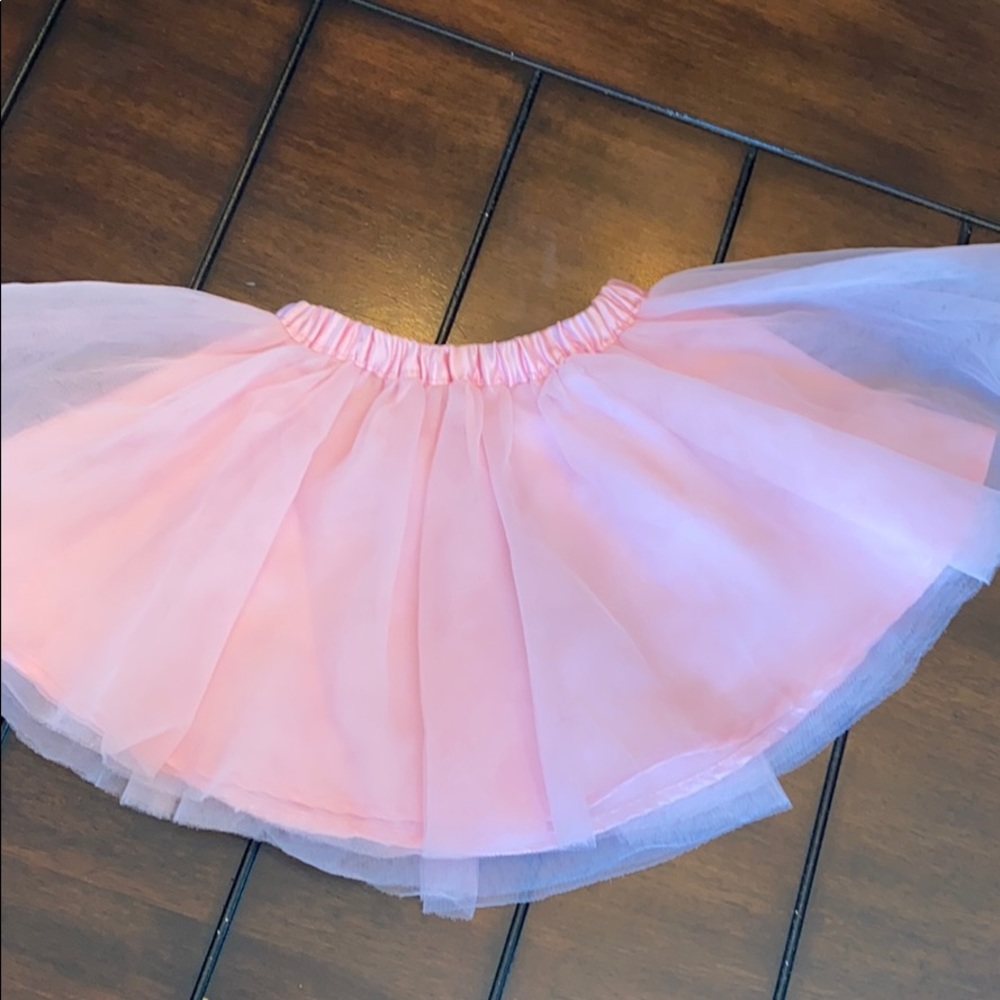 Girls Gymboree size 2T pink tutu